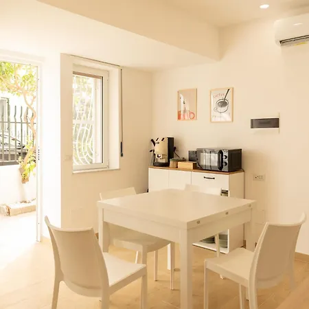 Holiday home Di Enea - Vacanze